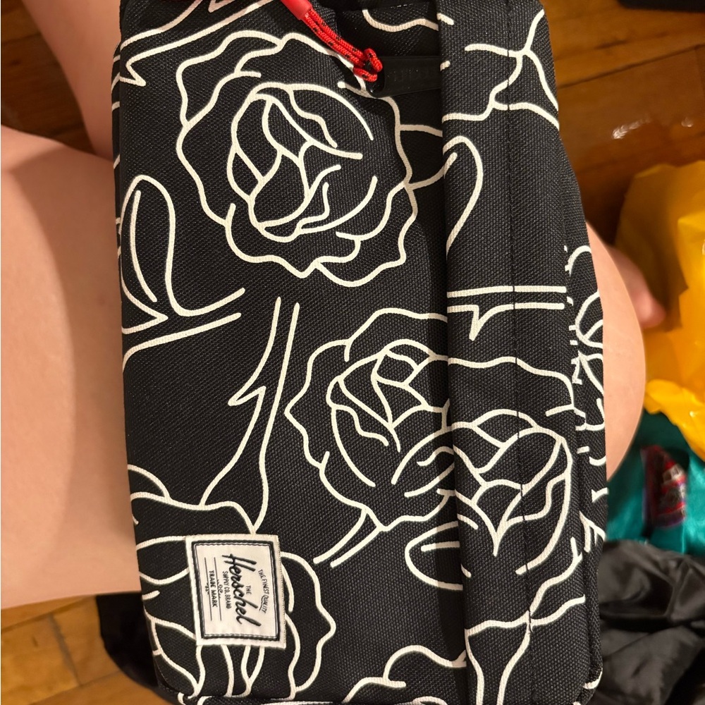Herschel Black and White Patterned Pouch